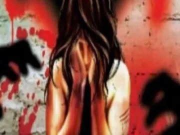 Five-year-old girl raped in UP's Banda- India TV Hindi