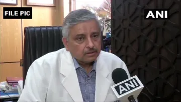 Plasma therapy can be useful if we position it properly: AIIMS director on Dr Randeep Guleria ICMR o- India TV Hindi