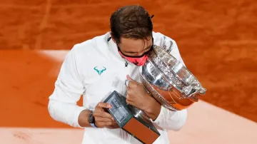 French Open 2020: Rafael Nadal wins 20th Grand Slam by defeating Novak Djokovic, equals Roger Federe- India TV Hindi
