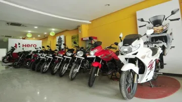Hero Motorcycles Scooters Price rose September 2020 sale Production- India TV Paisa