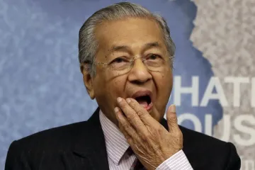 <p>former Malaysian PM Mahathir Mohamad</p>- India TV Hindi
