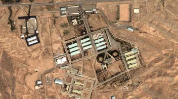 <p>Satellite pictures show construction at Iran Natanz...- India TV Hindi