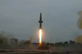 India Successfully Conducts Night Trial of Nuclear-capable Prithvi-2 Missile- India TV Hindi