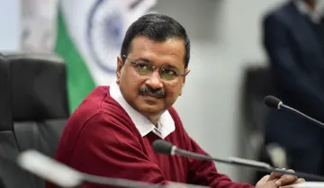 COVID: दिल्ली के CM केजरीवाल ने नये ICU बेड्स के लिये तत्काल 1,200 बाईपैप मशीन खरीदने का दिया निर्दे- India TV Hindi