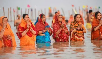 Chhath Puja 2020: छठ पूजा का दूसरा दिन आज, जानें क्या है खरना और व्रत विधि- India TV Hindi