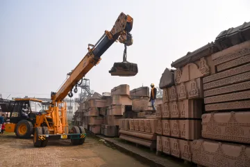सरयू के रास्ता बदलने या भूकंप की स्थिति में भी सुरक्षित रहे राम मंदिर, ऐसे होगा निर्माण- India TV Hindi