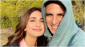 vaani kapoor, akshay kumar- India TV Hindi