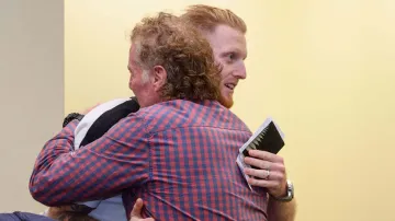 Ben Stokes With His Father- India TV Hindi