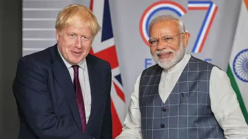 PM Modi invites British PM Boris Johnson to be Republic Day chief guest - India TV Hindi