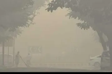 Air quality improves to 'very poor' in Noida, Ghaziabad, Faridabad & Gurgaon- India TV Hindi