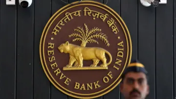 Covid effect: RBI asks banks not to declare dividend for FY 20- India TV Paisa