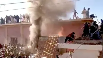 Pakistan, Hindu temple, Khyber Pakhtunkhwa, Karak, Pakistan Hindu temple destroyed Khyber Pakhtunkhw- India TV Hindi
