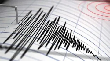 जम्मू-कश्मीर में 4.1 की तीव्रता के भूकंप के झटके- India TV Hindi