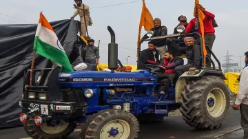 <p>ट्रैक्टर रैली में...- India TV Paisa