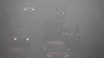 weather news delhi ncr minimum temperature fog alert issued cold wave intensifies- India TV Hindi