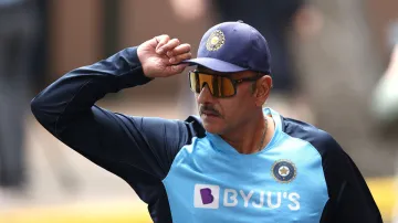 IND vs AUS: Fans demanded Ravi Shastri's inclusion in playing XI after Pant-Jadeja got injured- India TV Hindi