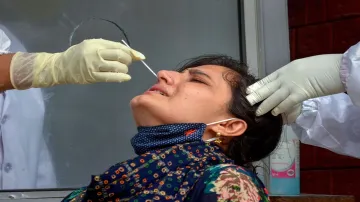 उत्तर प्रदेश में कोरोना वायरस से 12 और मरीजों की मौत, 533 नए केस मिले- India TV Hindi