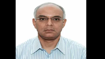 श्रीराम कैपिटल ने डॉ. के पी कृष्णन को बोर्ड का चेयरमैन नियुक्त किया- India TV Paisa