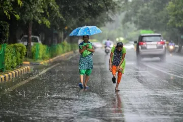 Weather Forecast Delhi NCR Uttar Pradesh Uttarakhand Mausam Ki Khabar rainfall snowfall IMD latest u- India TV Hindi