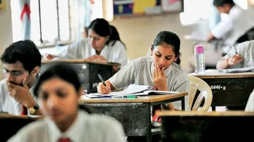 <p>cbse board exams tips and tricks follow by toppers</p>- India TV Hindi