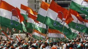 बंगाल विधानसभा चुनावः कांग्रेस ने जारी की स्टार प्रचारकों की लिस्ट, G-23 के इस नेता को दी जगह- India TV Hindi