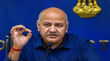 दिल्ली में सरकार मतलब 'उपराज्यपाल', मनीष सिसोदिया ने केंद्र पर साधा निशाना- India TV Hindi