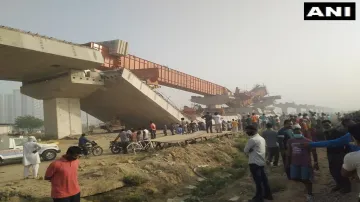 Gurugram-Dwarka Expressway flyover collapses near Daulatabad latest news गुरुग्राम-द्वारका एक्सप्रे- India TV Hindi