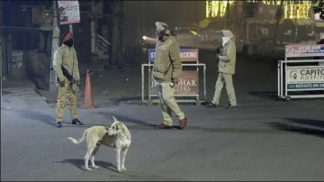 पंजाब के जालंधर में रात 11 से सुबह 5 बजे के बीच कर्फ्यू जारी रहेगा- India TV Hindi