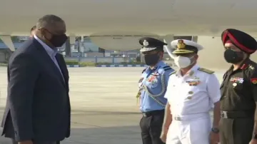 US Defense Minister Lloyd Austin arrives in India on a three day visit- India TV Hindi