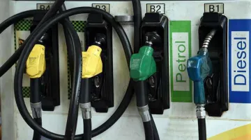 Modi government admits to earning Rs 33 per litre from petrol, Rs 32 from diesel- India TV Hindi