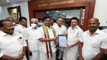 Tamil Nadu Election congress seat deal with DMK Stalin Tamil Nadu Election: कांग्रेस के हिस्से में स- India TV Hindi