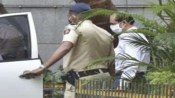 Antila bomb scare case: Sachin Vaze statement in NIA Court- India TV Hindi