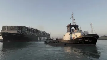 Suez canal traffic back to normal as ship Ever Given crises end स्वेज नहर में खत्म हुआ ट्रैफिक जाम, - India TV Paisa