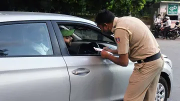 motor vehicle owner alert new traffic advisory rule for car challan penalty for 15000 rupees- India TV Paisa