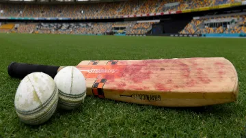 Cricket Bat and Ball- India TV Hindi