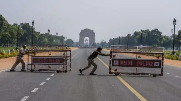 Delhi Weekend Curfew: Know what's allowed and what's not- India TV Hindi