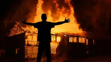 Karnataka Fire, Karnataka Fire Death, Six death fire Kodagu, Kodagu Fire Death- India TV Hindi
