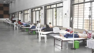 hyderabad coronavirus oxygen ventilator beds waiting list हैदाराबाद में बेहद खराब हालात! एक वेंटिले- India TV Hindi