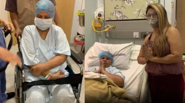 rakhi sawant mother cancer operation actress thanks to god and salman khan watch video - India TV Hindi