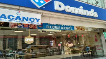 <p>Dominos Pizza: डोमिनोज़...- India TV Paisa