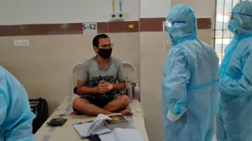 corona patient study in hospital- India TV Hindi
