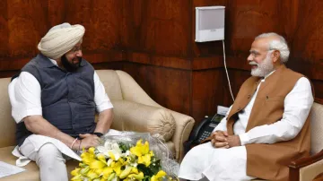 Amarinder Singh urges PM Modi to increase oxygen, vaccine supplies- India TV Hindi