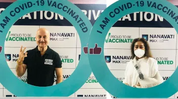 kirron kher death rumors anupam kher coronavirus vaccination second dose- India TV Hindi