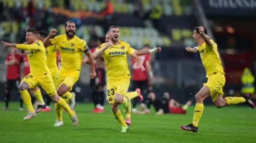 Europa League: Villarreal beat Manchester United in dramatic penalty shootout; lift maiden title- India TV Hindi