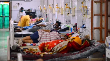 उत्तर प्रदेश: 24 घंटे में कोरोना से 298 मरीजों की मौत, 26847 नए केस मिले- India TV Hindi