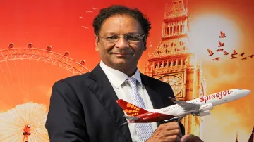 SpiceJet defers up to 50pc of April salary for section of employees- India TV Paisa