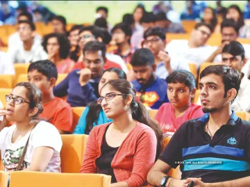<p>UP University will promote all first year students</p>- India TV Hindi