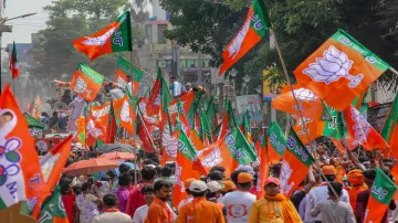 BJP Plan to win uttar pradesh vidhan sabha chunav yogi adityanath keshav prasad maurya BJP नेताओं ने- India TV Hindi