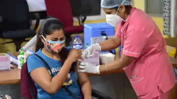 जानिए कोरोना वैक्सीन को लेकर फैले भ्रम के हर सवाल का जवाब- India TV Hindi