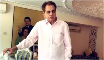 Dilip Kumar fans praying for his health says God bless him and get well soon- India TV Hindi